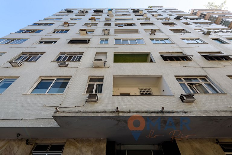 2-Bedroom Apartment w/ Sea View in Copacabana | FDM 7/91