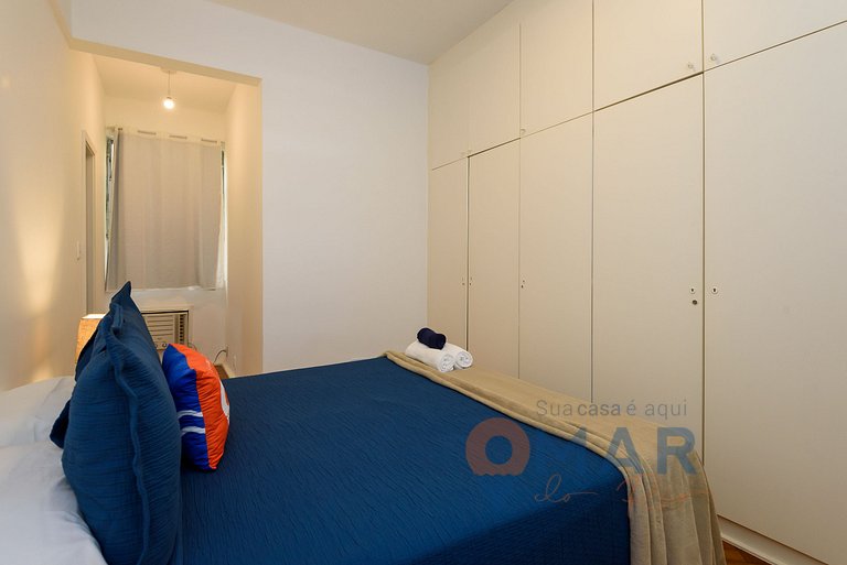 Apartamento de 2 dormitorios con vistas al mar en Copacabana