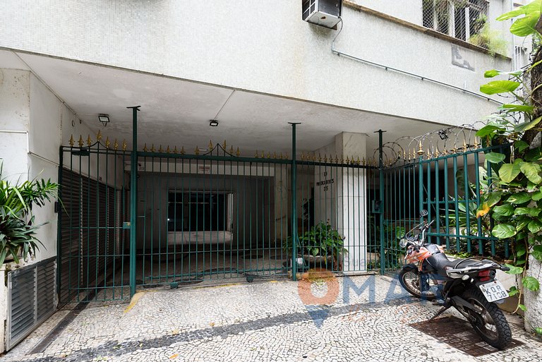 Peaceful Stay in Copacabana: 2 Bedrooms | TN 315/102