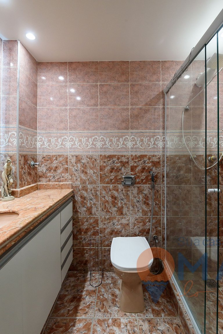 Peaceful Stay in Copacabana: 2 Bedrooms | TN 315/102