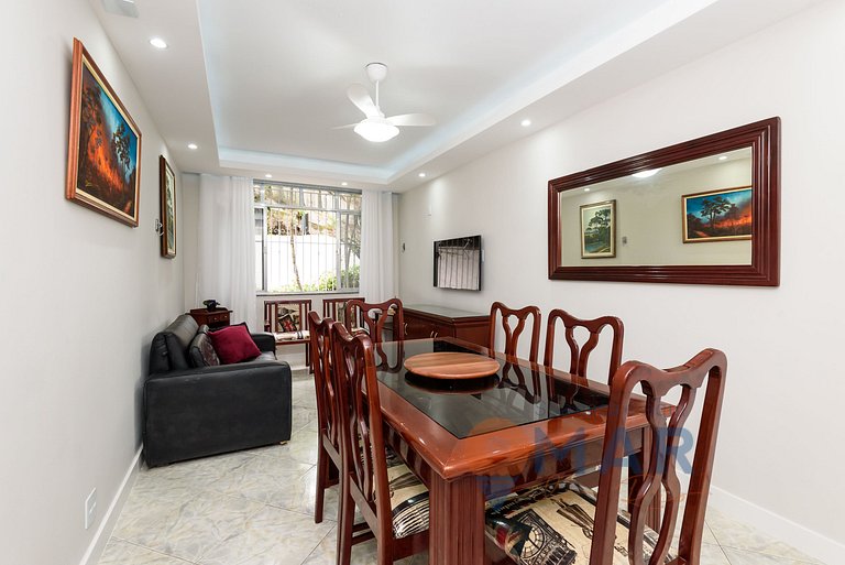 Peaceful Stay in Copacabana: 2 Bedrooms | TN 315/102