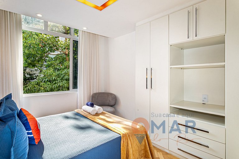 Recém-decorado 2Qts a 150m da Praia | GC 50/101
