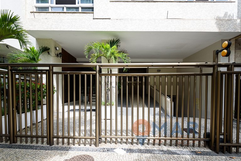 Newly decorated 2 bedrooms 150m from the beach | GC 50/101