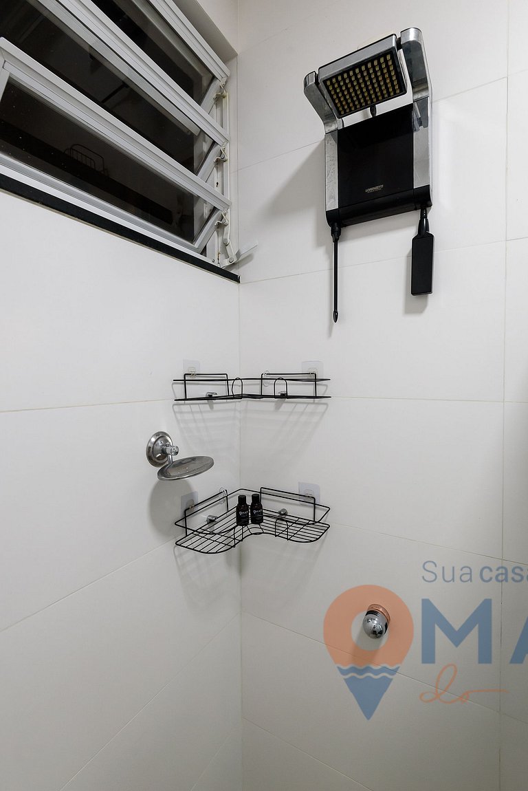 Refurbished studio 200m from Copacabana Beach