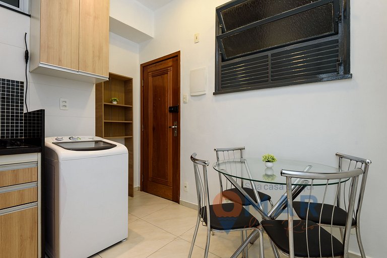 Estudio reformado a 200 metros de la playa de Copacabana