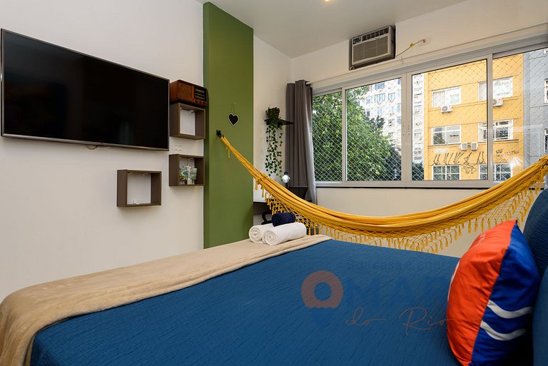 Estudio reformado a 200 metros de la playa de Copacabana