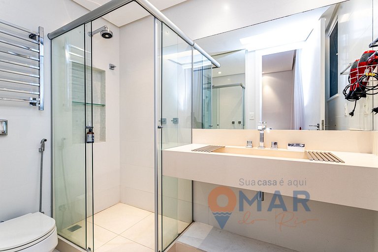 3 Quartos no Leblon a 2 min da praia | GSM493/203