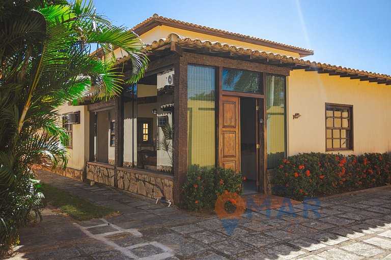 Casa c/ Piscina e Garagem em Búzios | VG 05