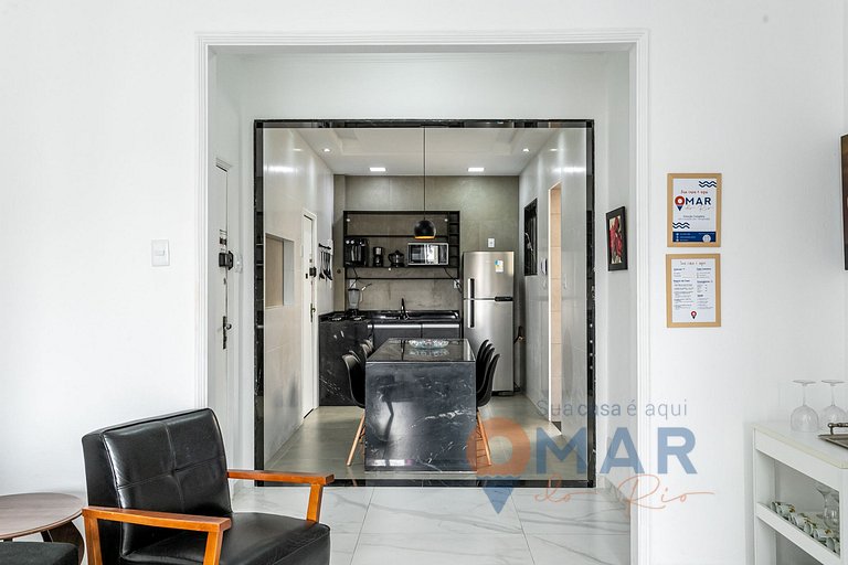 Apto de 2 hab a 240m de la playa de Copacabana | RP 186/702