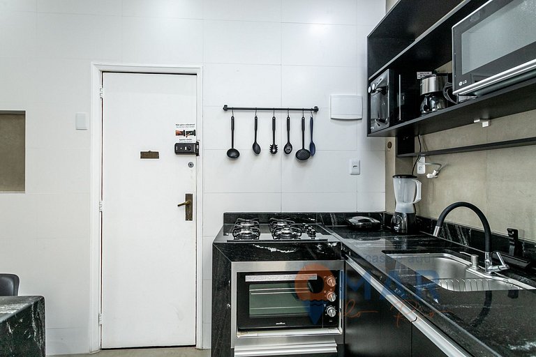 Apto de 2 hab a 240m de la playa de Copacabana | RP 186/702