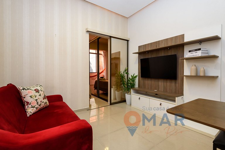 Quarto e Sala a 200m da Praia | FM 144/407