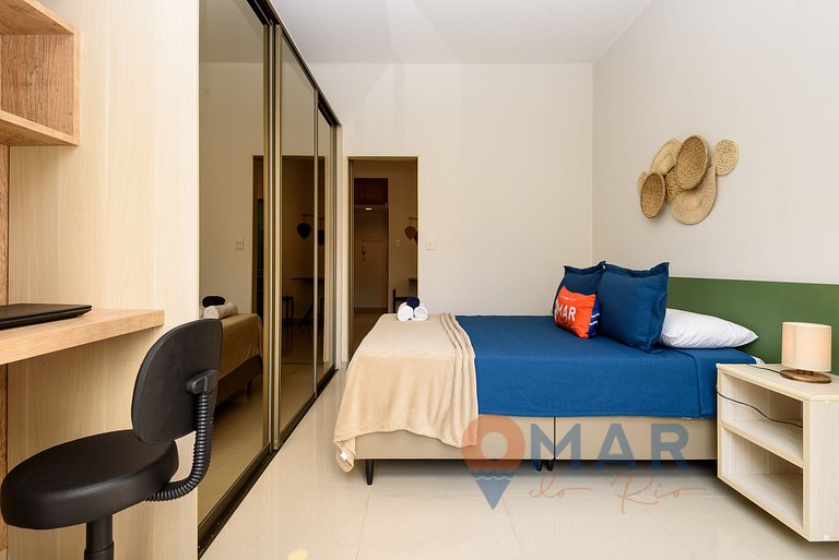 Quarto e Sala a 200m da Praia | FM 144/407