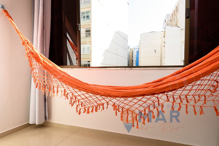 Quarto e Sala a 200m da Praia | FM 144/407