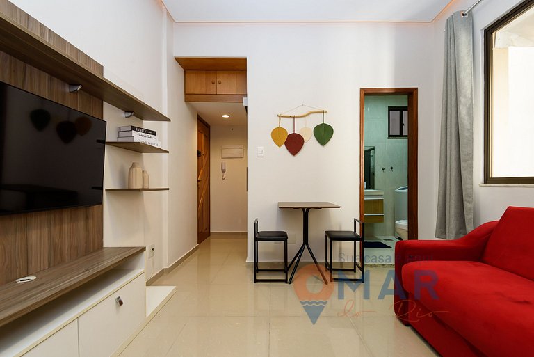 Quarto e Sala a 200m da Praia | FM 144/407