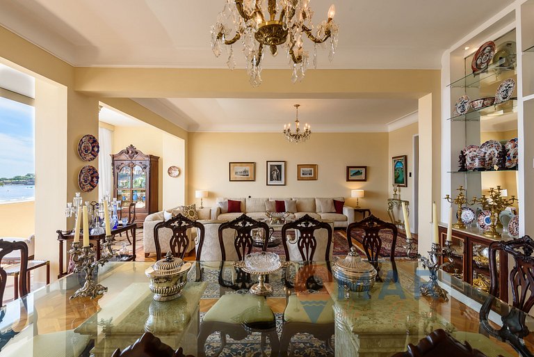 Clássico e Luxuoso 4Qtos a Beira-Mar | A 3484/301