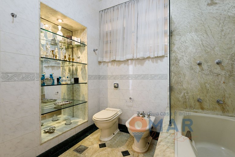 Piso Clásico y Lujoso junto al mar | A 3484/301