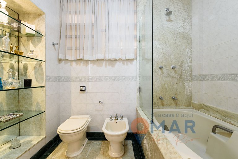 Piso Clásico y Lujoso junto al mar | A 3484/301