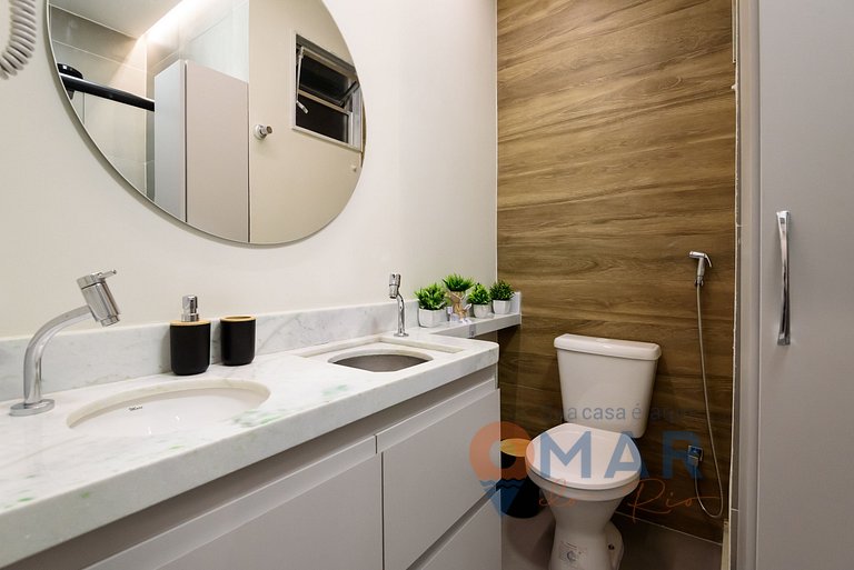 Estúdio reformado a 100m da praia | JC 35/602
