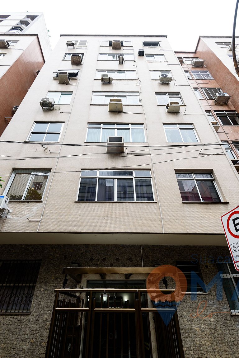 3BDRs w/ Garage 250m from the Beach | RP 14/504
