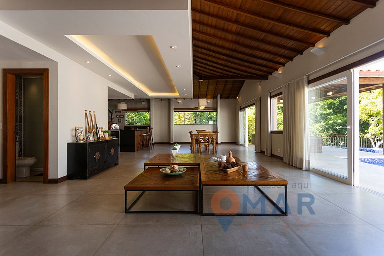 Casa com Piscina e Acesso a Praia | Cavalo Marinho