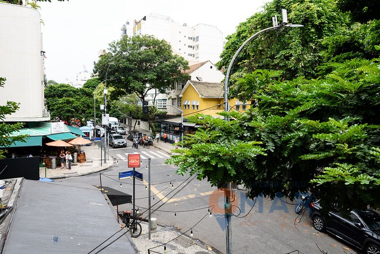 2BDRs in Ipanema 350m from the beach | BT 252/202