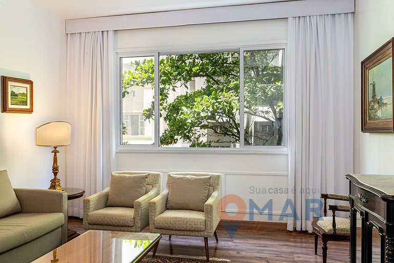Charme Atemporal: 3Qtos a 110m da Praia |BI 32/502