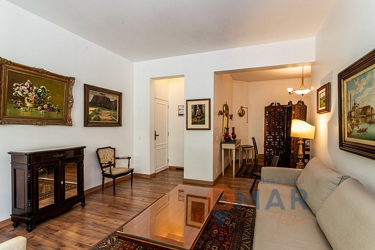 Charme Atemporal: 3Qtos a 110m da Praia |BI 32/502