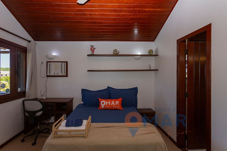Casa com 4 Suítes e Piscina em Búzios | PZ 1214