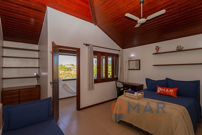 Casa com 4 Suítes e Piscina em Búzios | PZ 1214