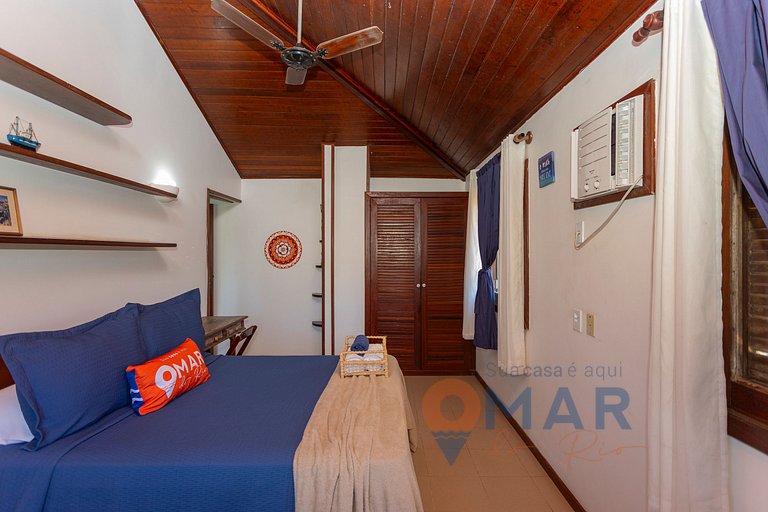 Casa com 4 Suítes e Piscina em Búzios | PZ 1214