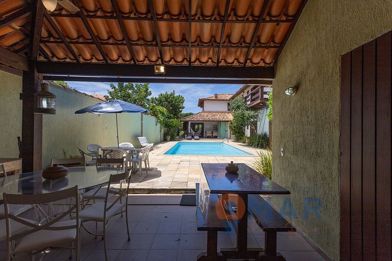 Casa con 4 Suites y Piscina en Búzios | PZ 1214