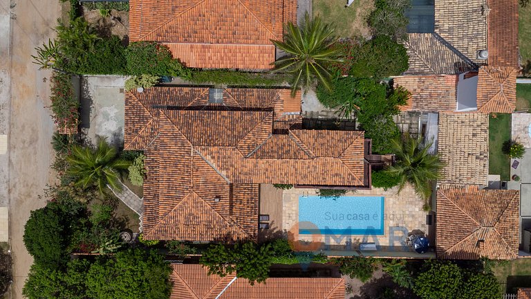 Casa com 4 Suítes e Piscina em Búzios | PZ 1214