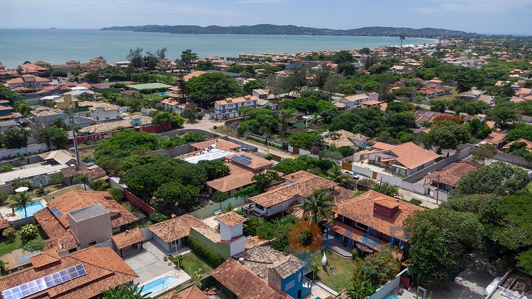 Casa com 4 Suítes e Piscina em Búzios | PZ 1214