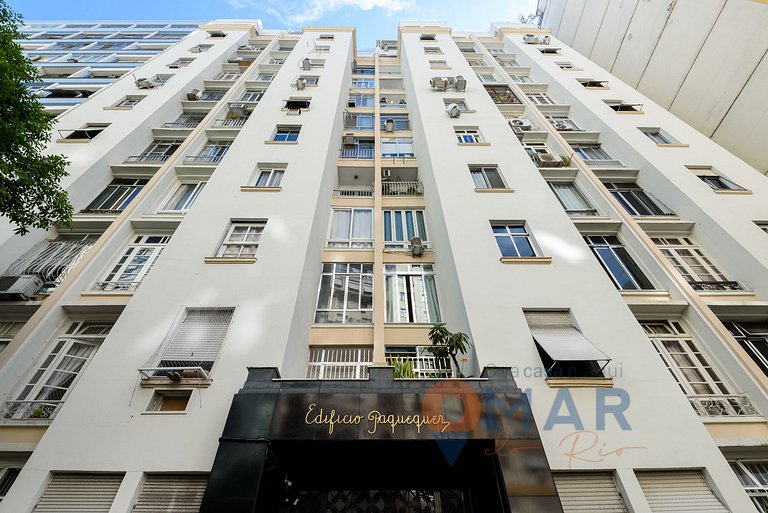 Spacious 2BDRs 150m from the Beach | NSC 1236/1107