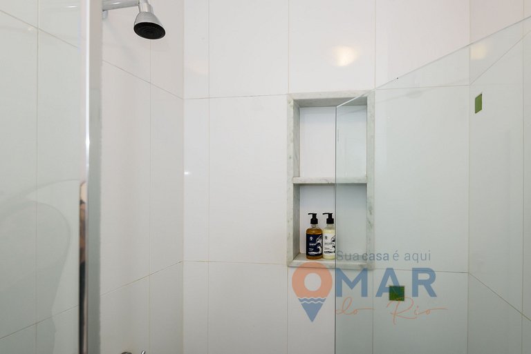 Spacious 2BDRs 150m from the Beach | NSC 1236/1107