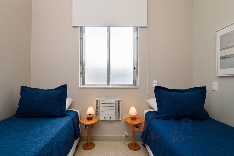 Spacious 2BDRs 150m from the Beach | NSC 1236/1107