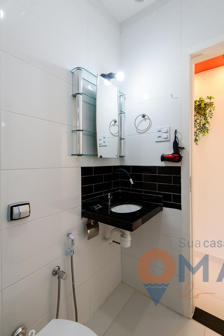 Charming 1BDR 200m from the beach | NSC 1085/1112