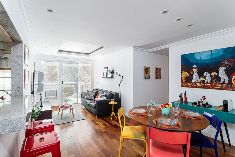 2BDRs with Pool and Garage in Botafogo | BV 80/107
