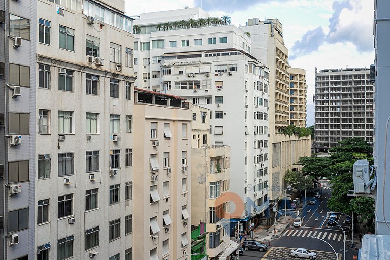Encanto de Copacabana a 100m de la playa|RE 85/704