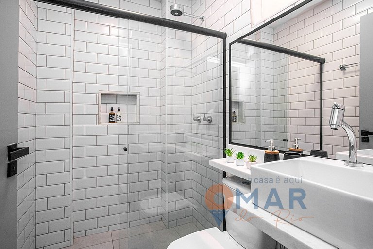 Studio a 350m da Praia de Copacabana | DU 316/604