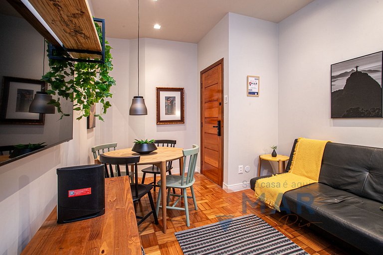 Studio a 350m da Praia de Copacabana | DU 316/604