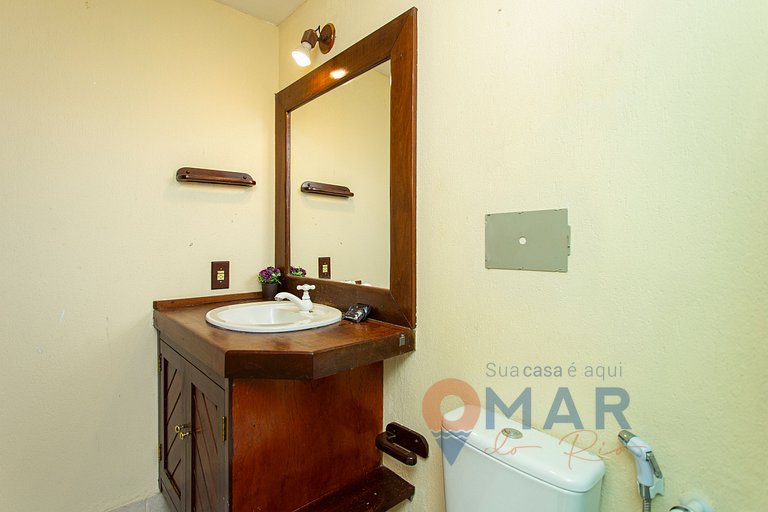 Casa com 4 Quartos & Jacuzzi em Búzios | CBC 16