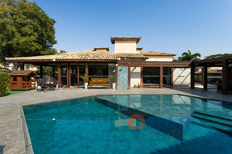Moderno 4 Quartos a 300m da Praia | CEG 3