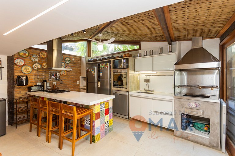 Moderno 4 Quartos a 300m da Praia | CEG 3