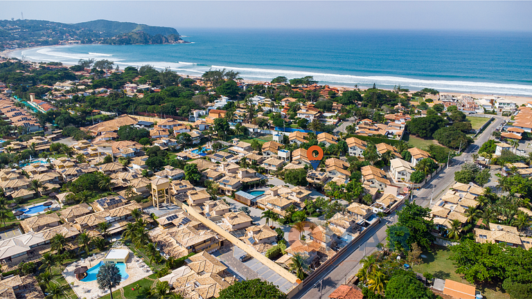 Modern 4 Bedrooms 300m from the Beach | CEG 3