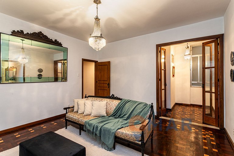 4 Suítes, Varanda Vista-Mar e Garagem | A 3730/201