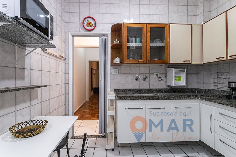 2BDR, 230m from Copacabana Beach | BI 68/201