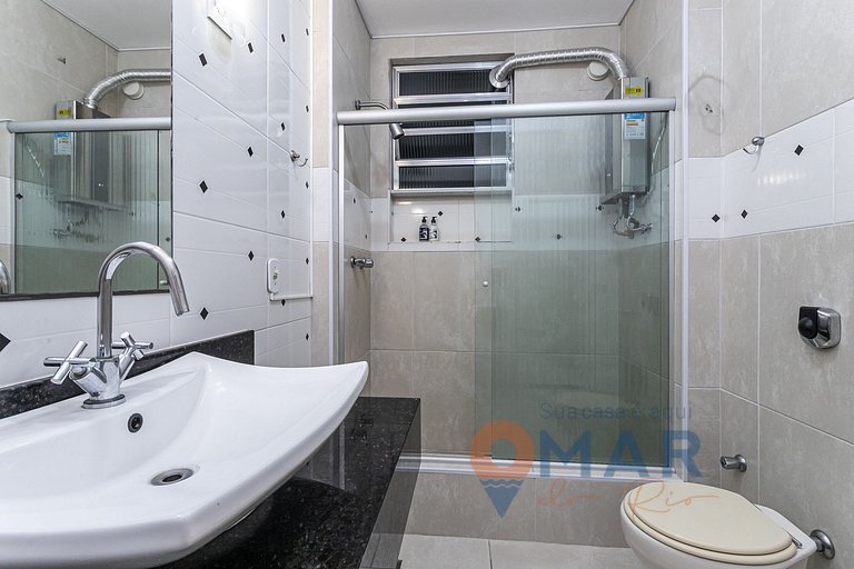 2BDRs a 230m de la playa de Copacabana | BI 68/201