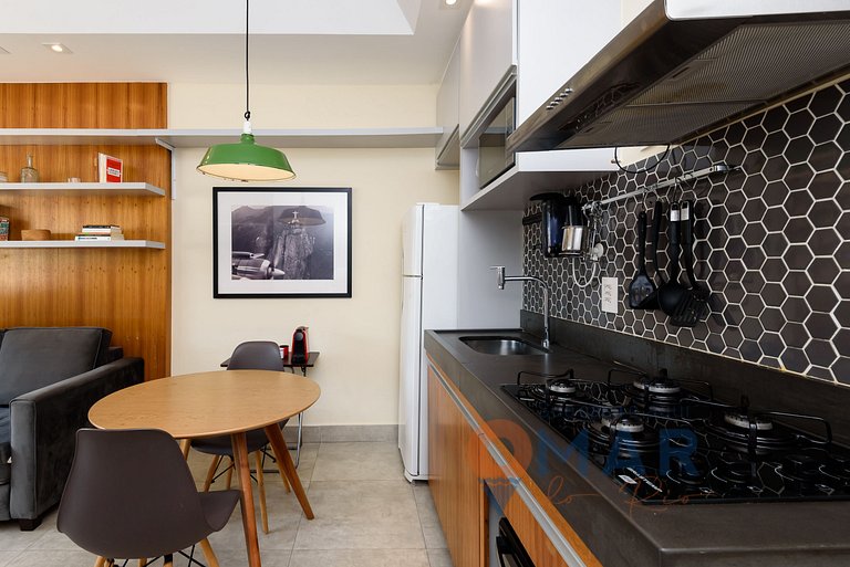 Loft w/ Christ the Redeemer View | SQC 143/1418