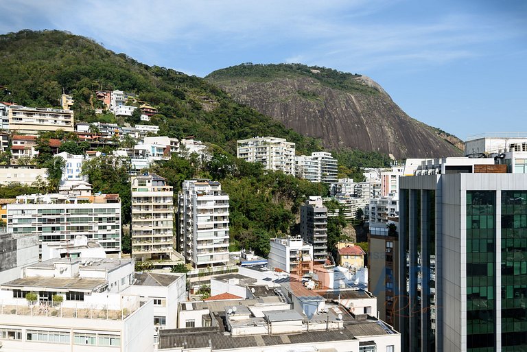 2BDRs with pool and garage in Humaitá|HMT 282/1301